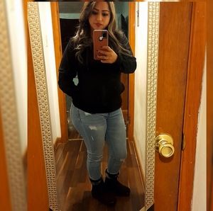 Meet your Posher, Liliana